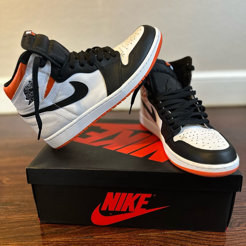 🟠⚫️MEN’S AIR JORDAN 1 HIGH ELECTRO ORANGE🟠⚫️